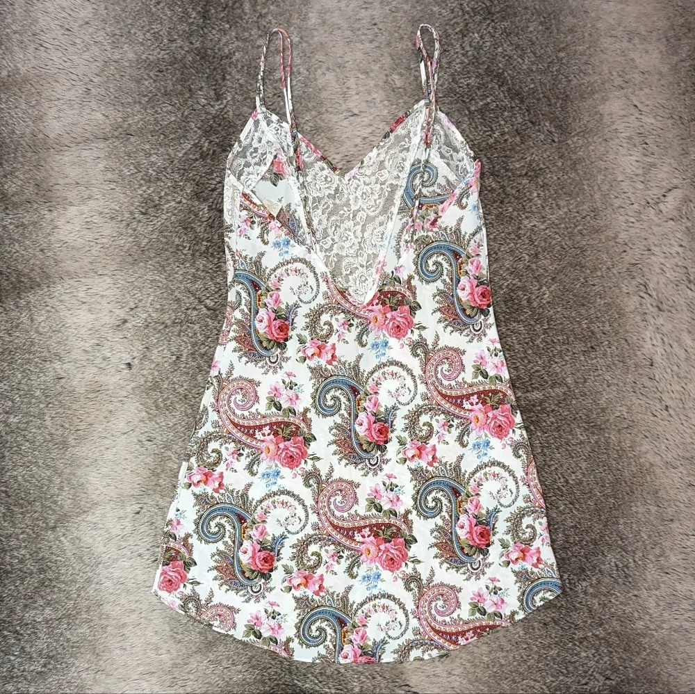Victoria's Secret Gold Label Vintage Slip Paisley Print Floral Lace Small - Picture 2 of 6